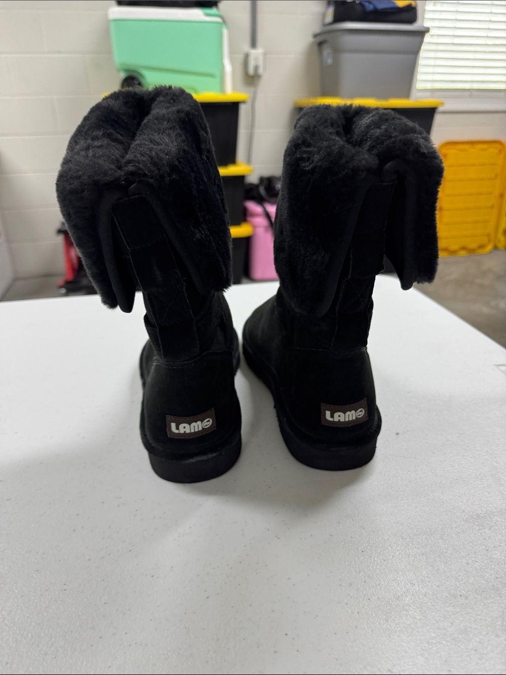 Lamo Kids Black Shearling-Trim Pull-On Boots